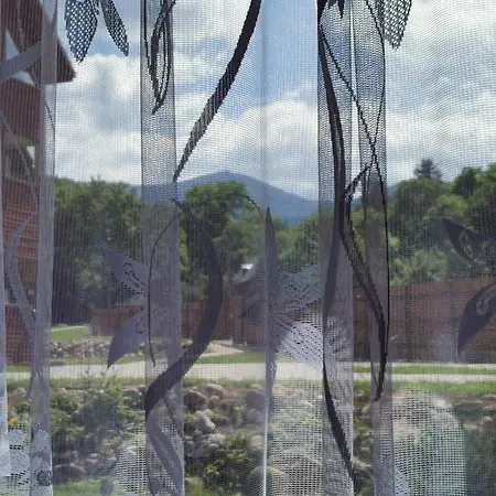 Appartamento Okno Na Sniezke, Z 2 Lazienkami, Tarasem, Ogrodem, Parkingiem I Pieknym Widokiem Karpacz