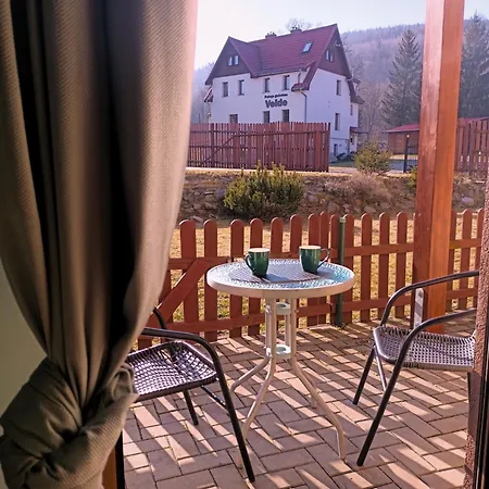 Apartmán Okno Na Sniezke, Z 2 Lazienkami, Tarasem, Ogrodem, Parkingiem I Pieknym Widokiem Karpacz