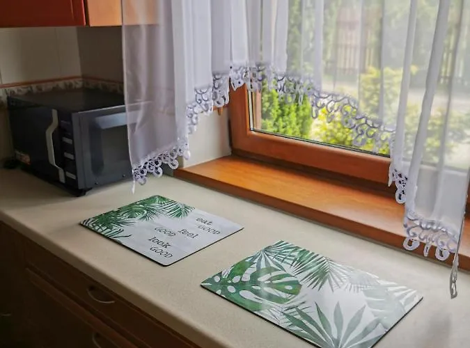 Okno Na Sniezke, Z 2 Lazienkami, Tarasem, Ogrodem, Parkingiem I Pieknym Widokiem Lägenhet