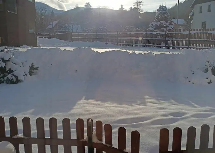 Apartment Okno Na Sniezke, Z 2 Lazienkami, Tarasem, Ogrodem, Parkingiem I Pieknym Widokiem *