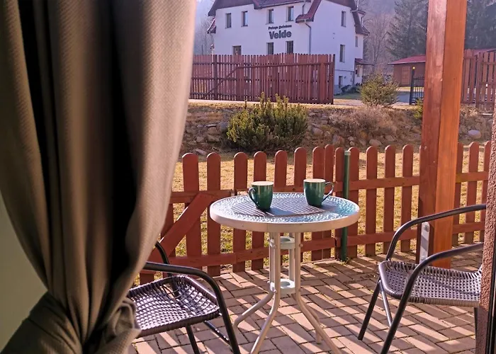 Lägenhet Okno Na Sniezke, Z 2 Lazienkami, Tarasem, Ogrodem, Parkingiem I Pieknym Widokiem Karpacz